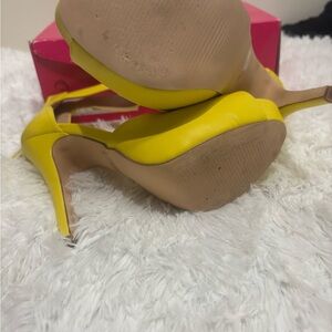 Dream Pairs Yellow Women's Heels